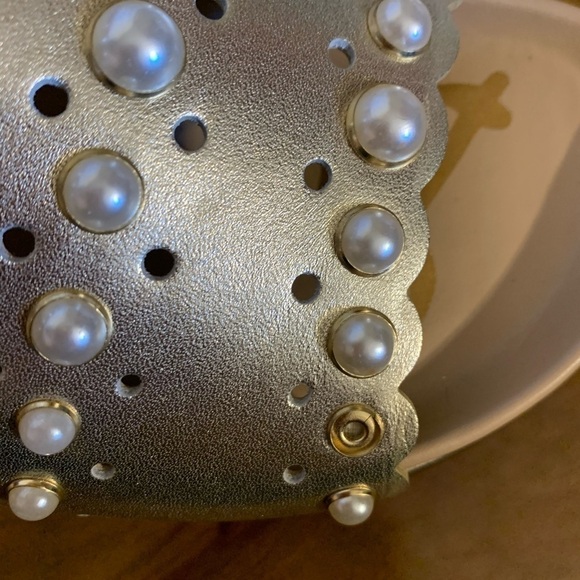 Sam Edelman Sera leather slides w/ faux pearls 7 - Picture 4 of 4